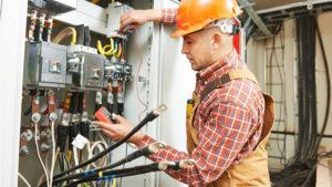 электрик в Литве